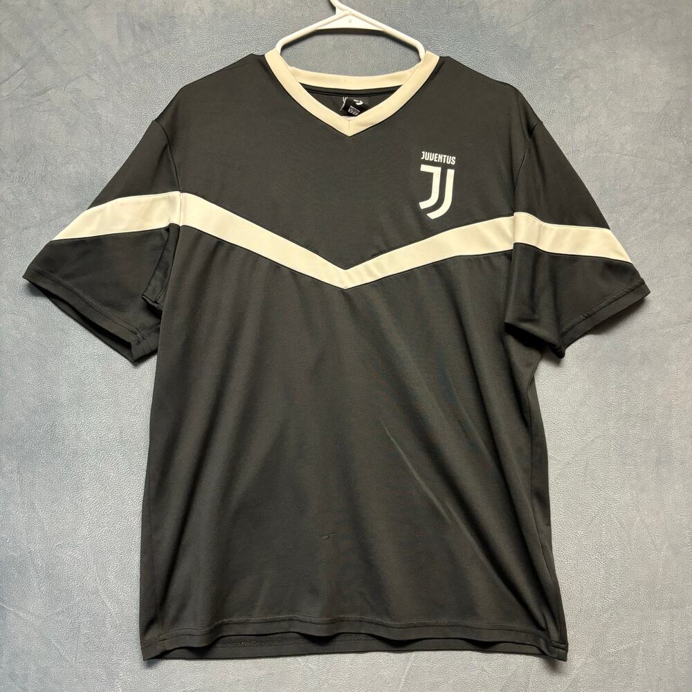 Juventus Jersey Shirt Soccer V Neck Mens Medium Performance Athletic Gym Workout